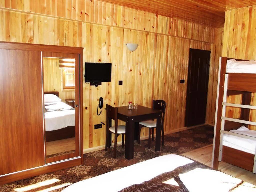 Goblec Hotel & Bungalow Узунгель Экстерьер фото